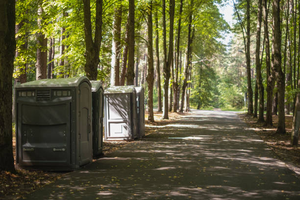 Affordable portable toilet rental in Country Clu, CA