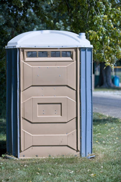 Best Porta potty services near me  in Country Clu, CA